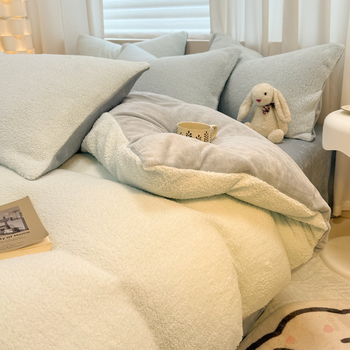 91家纺网 家纺一手货源 找家纺 眠博士 2025新款A类泰迪绒牛奶绒纯色四件套 泰迪绒-安妮蓝