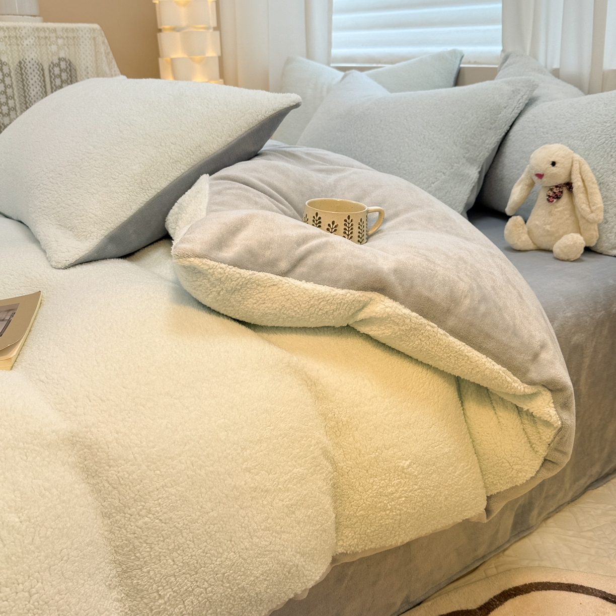 91家纺网 家纺一手货源 找家纺 眠博士 2025新款A类泰迪绒牛奶绒纯色四件套 泰迪绒-安妮蓝