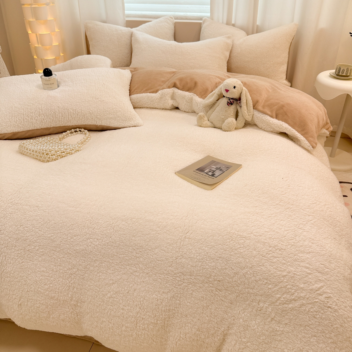 91家纺网 家纺一手货源 找家纺 眠博士 2025新款A类泰迪绒牛奶绒纯色四件套 泰迪绒-安妮白咖