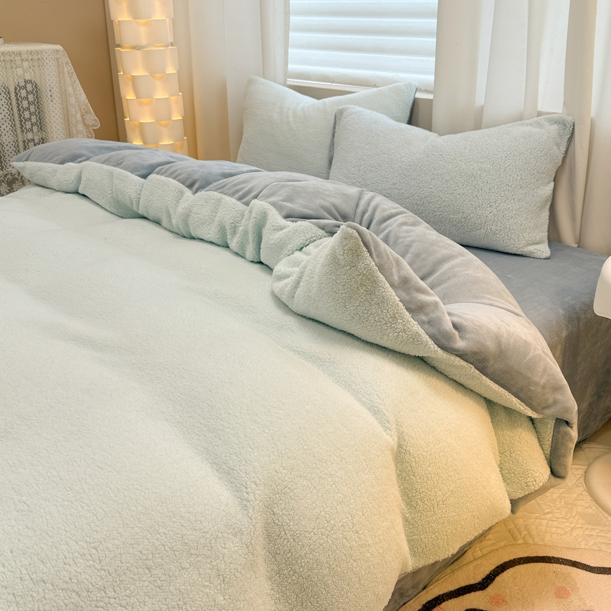 91家纺网 家纺一手货源 找家纺 眠博士 2025新款A类泰迪绒牛奶绒纯色四件套 泰迪绒-安妮蓝