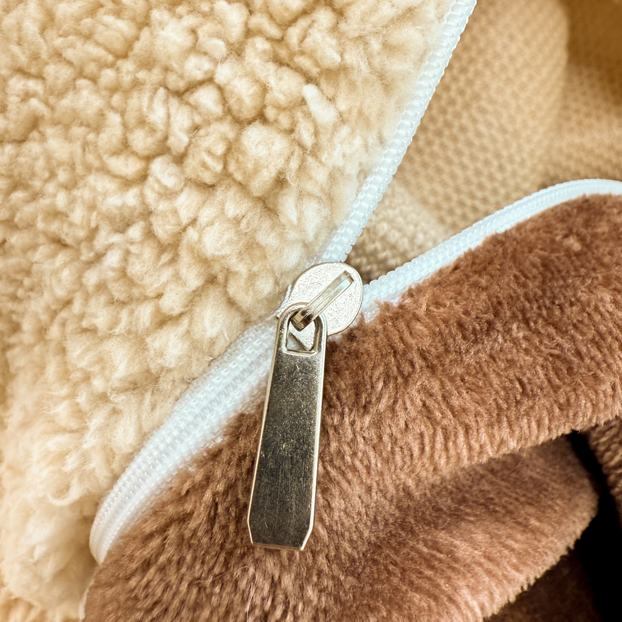 91家纺网 家纺一手货源 找家纺 眠博士 2025新款A类泰迪绒牛奶绒纯色四件套 泰迪绒-安妮咖