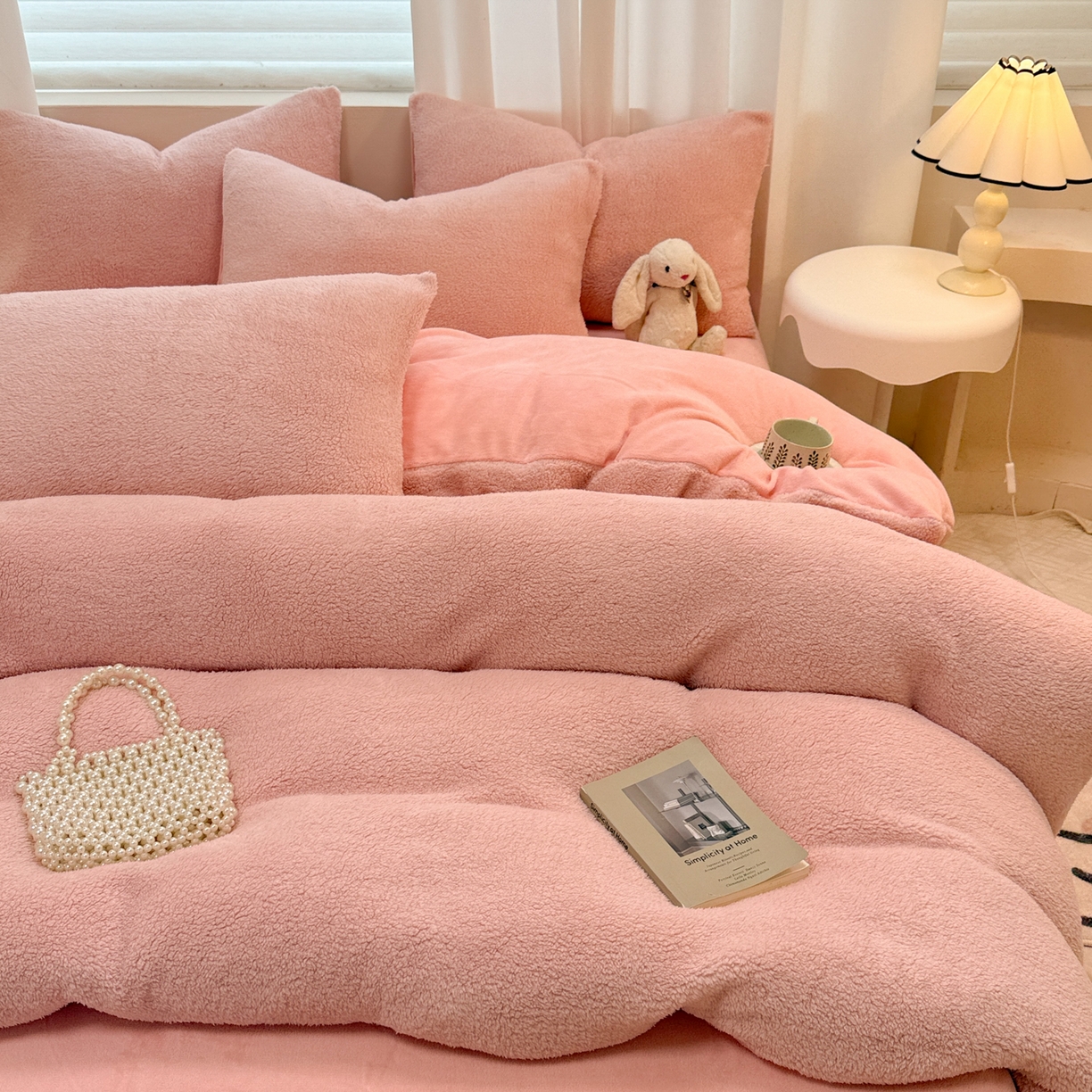 91家纺网 家纺一手货源 找家纺 眠博士 2025新款A类泰迪绒牛奶绒纯色四件套 泰迪绒-安妮粉