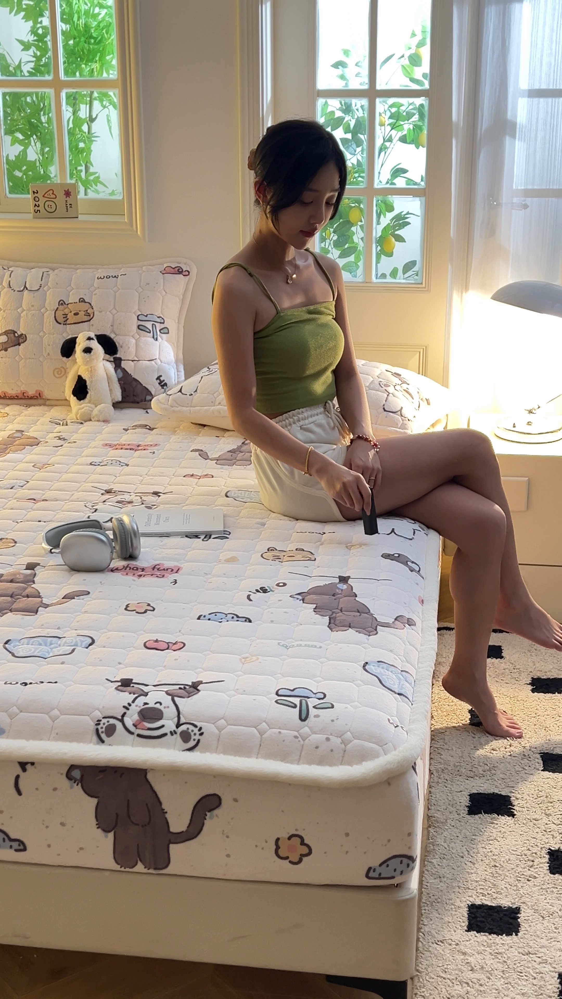 91家纺网 家纺一手货源 找家纺 （总）晨曦家纺 2025新款加厚加绒牛奶绒卡通夹棉三层单床笠