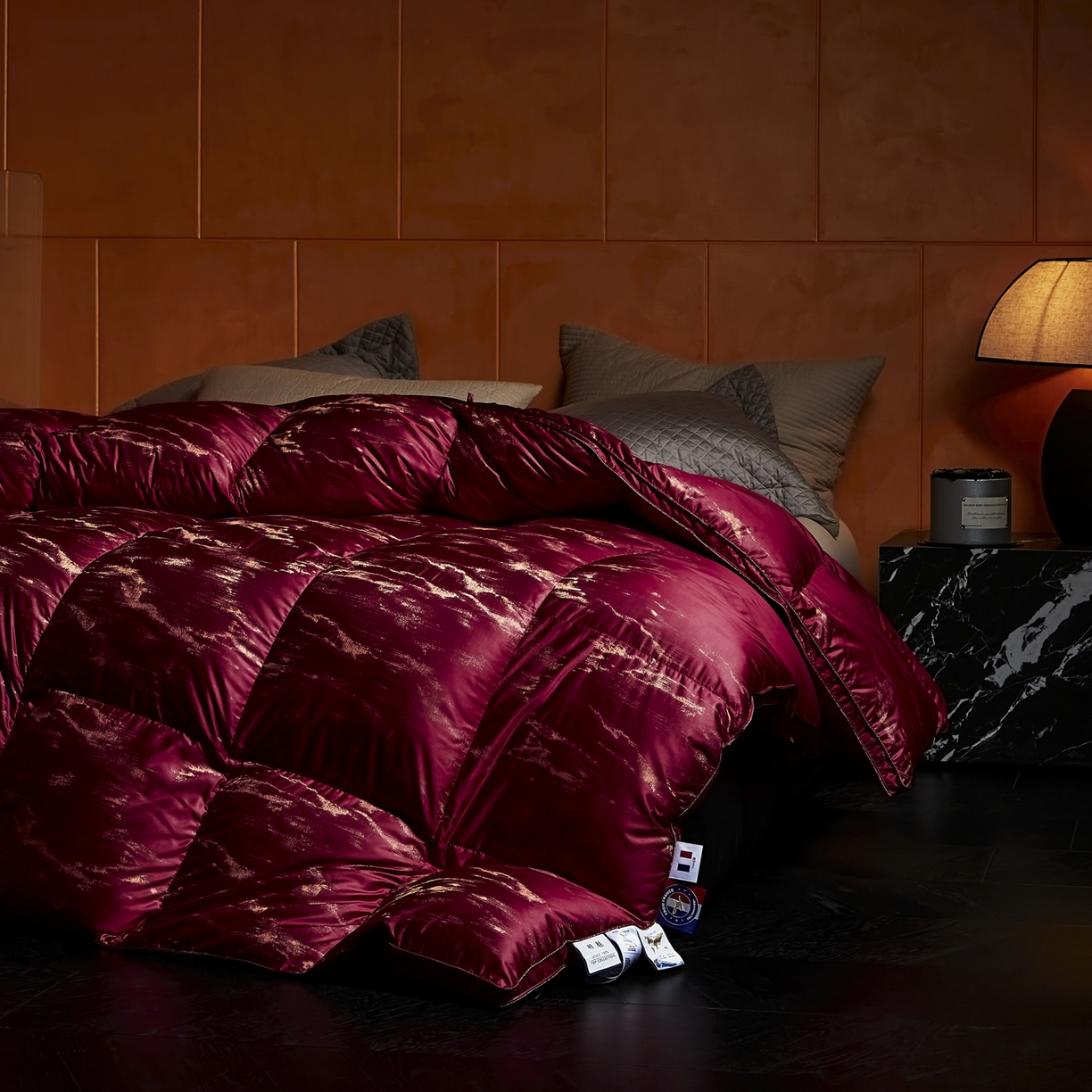 91家纺网 家纺一手货源 找家纺 （总）暖羽屋羽绒馆 2025新款95白鹅绒被子峰峦 鹅绒被芯 双人婚庆羽绒冬被2米 春秋被