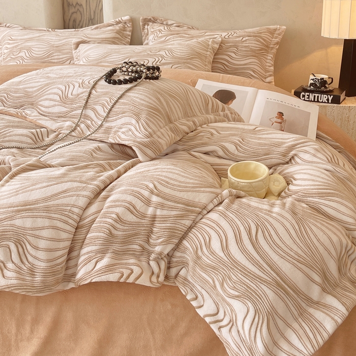 91家纺网 家纺一手货源 找家纺 春皖家纺 2025新款全消光雕花绒牛奶绒四件套 六色织梦