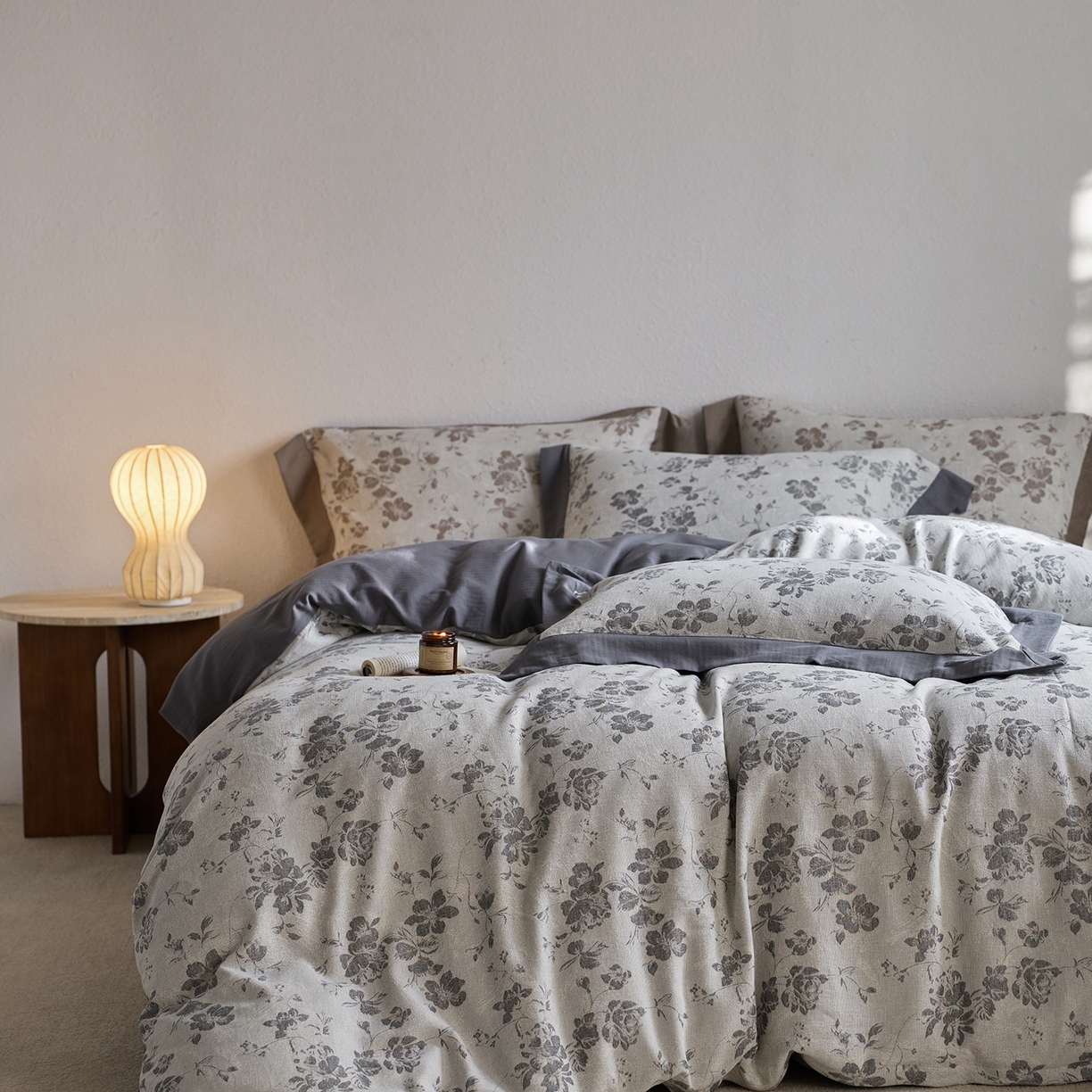 91家纺网 家纺一手货源 找家纺 梦享生活家居 2025新款双层纱提花四件套-砚秋系列 砚秋灰