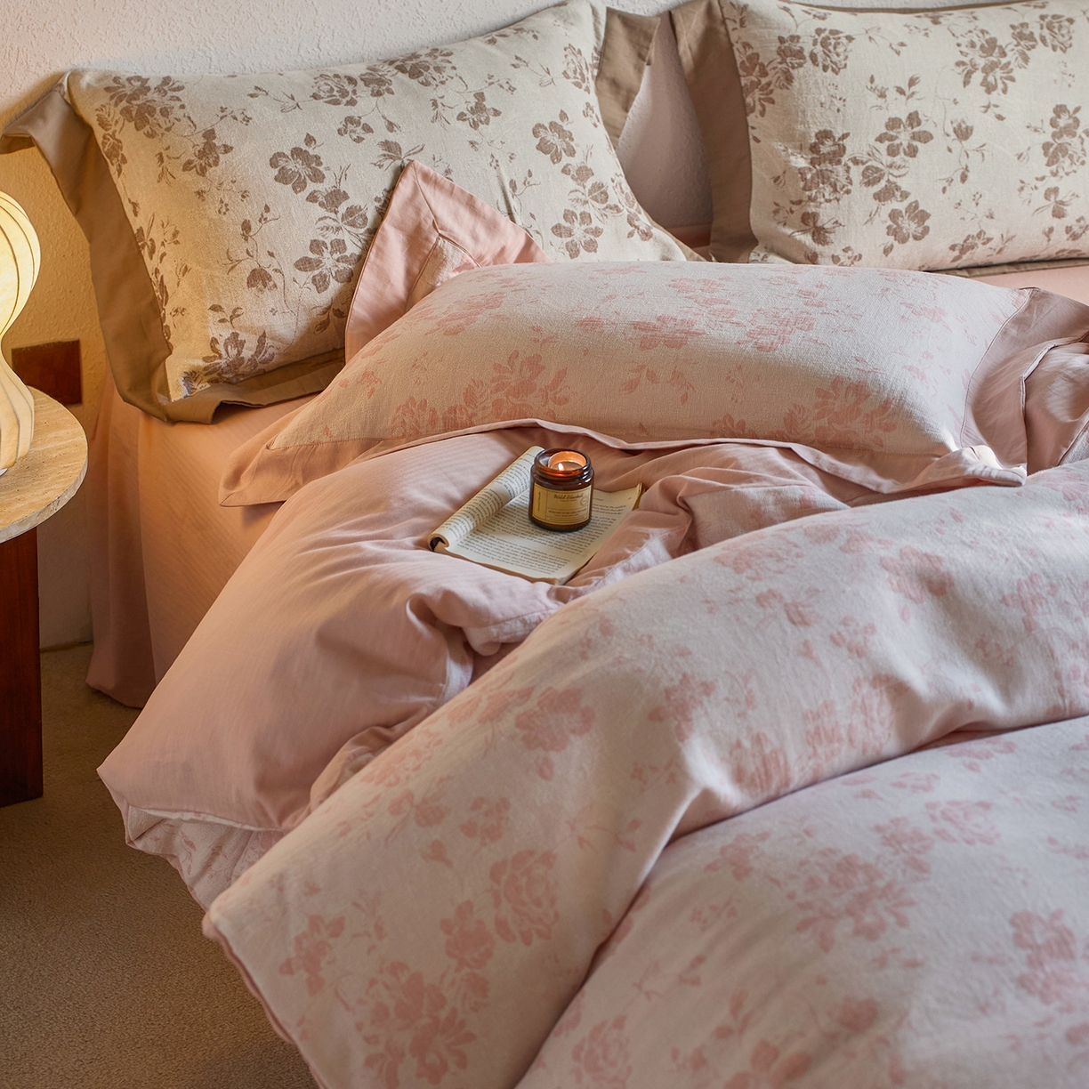 91家纺网 家纺一手货源 找家纺 梦享生活家居 2025新款双层纱提花四件套-砚秋系列 砚秋粉