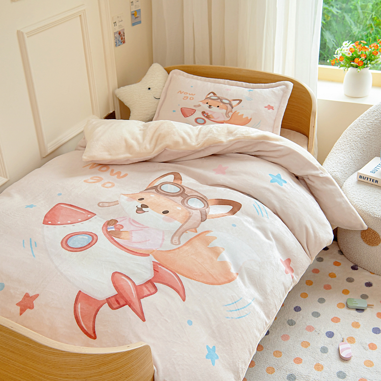 91家纺网 家纺一手货源 找家纺 梵赫 2025新款加厚240克牛奶绒数码原创大版卡通被套+被芯组合 小狐狸去探险