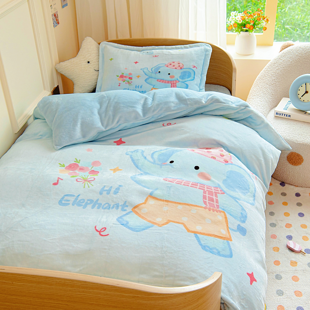 91家纺网 家纺一手货源 找家纺 梵赫 2025新款加厚240克牛奶绒数码原创大版卡通被套+被芯组合 小象贝贝