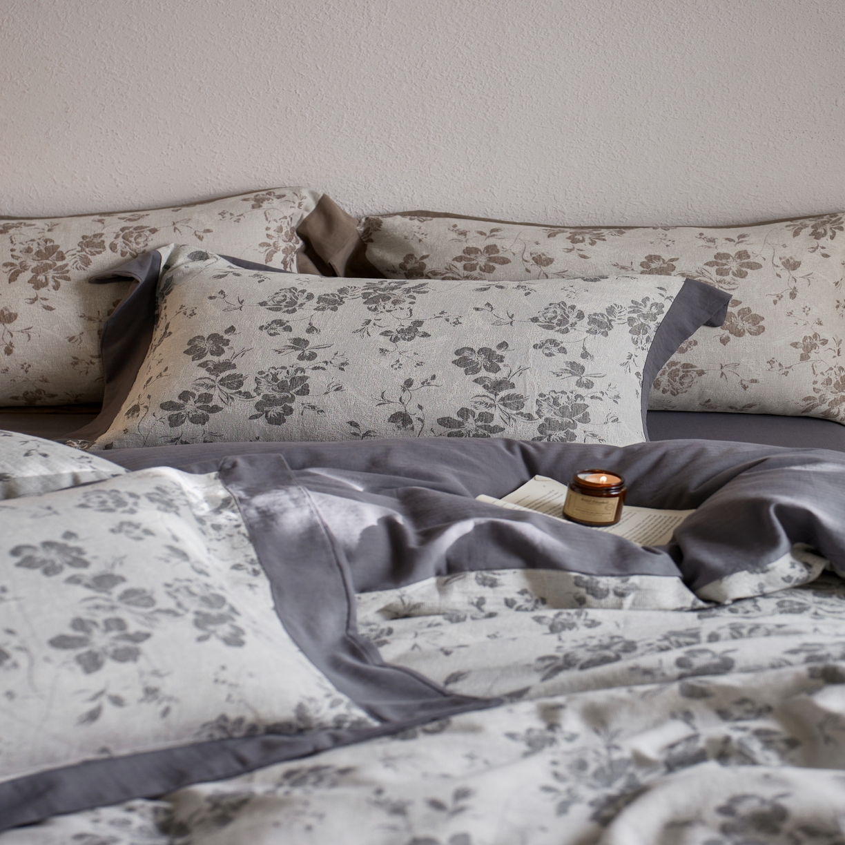 91家纺网 家纺一手货源 找家纺 （总）梦享生活家居 2025新款双层纱提花四件套-砚秋系列