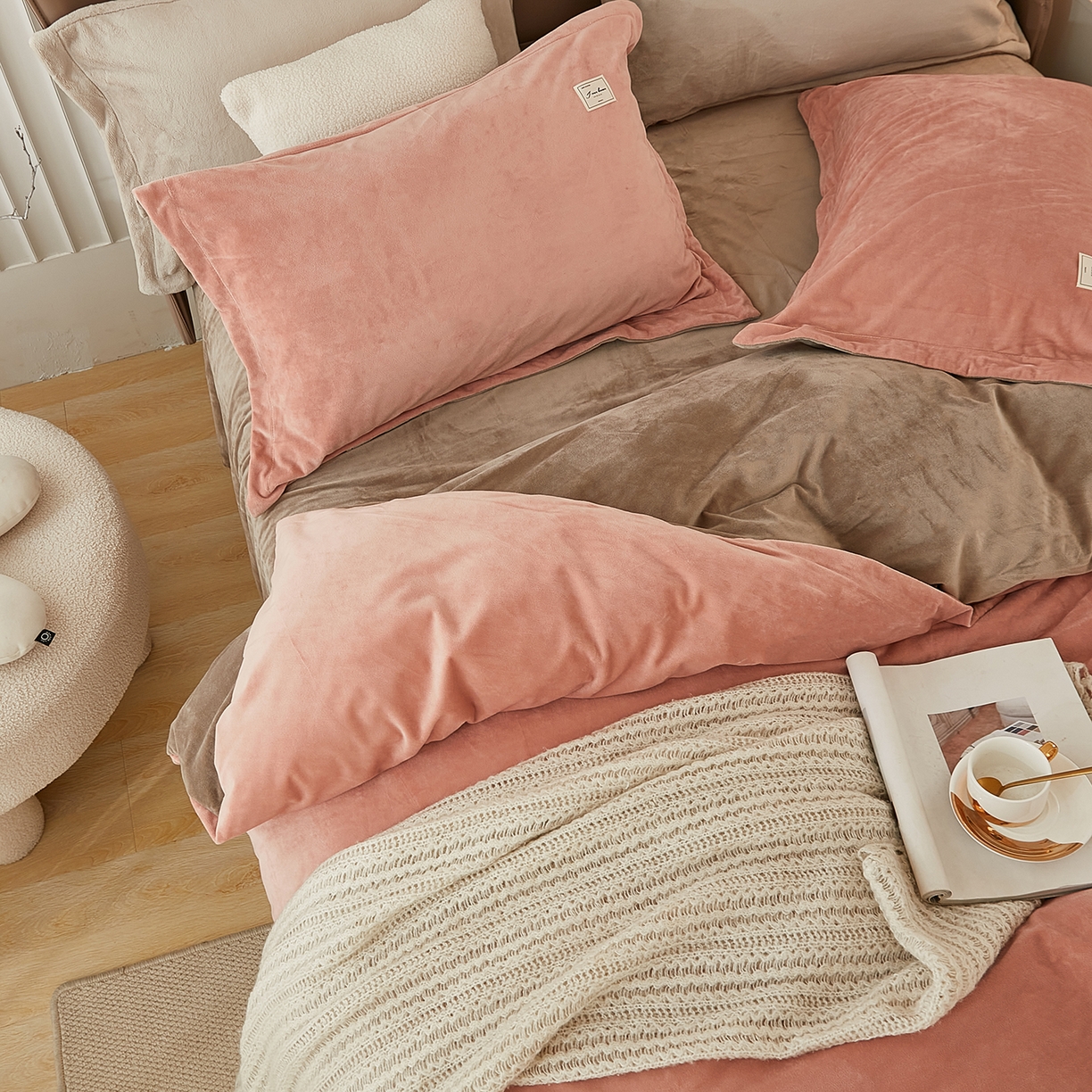 91家纺网 家纺一手货源 找家纺 （总）悦然毛巾被 2025新款高克重德芙绒双拼四件套