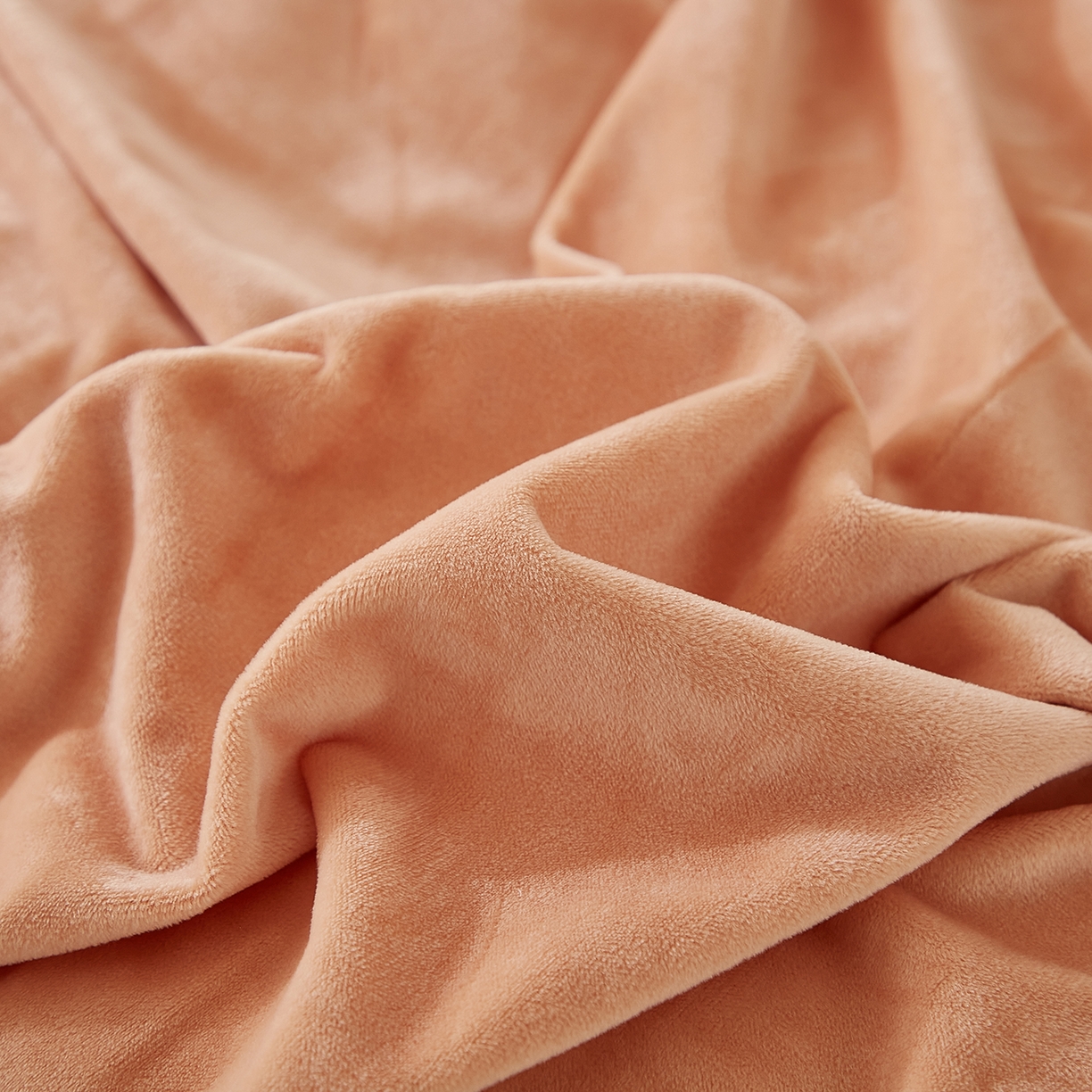 91家纺网 家纺一手货源 找家纺 悦然毛巾被 2025新款高克重德芙绒双拼四件套 暖玉米咖