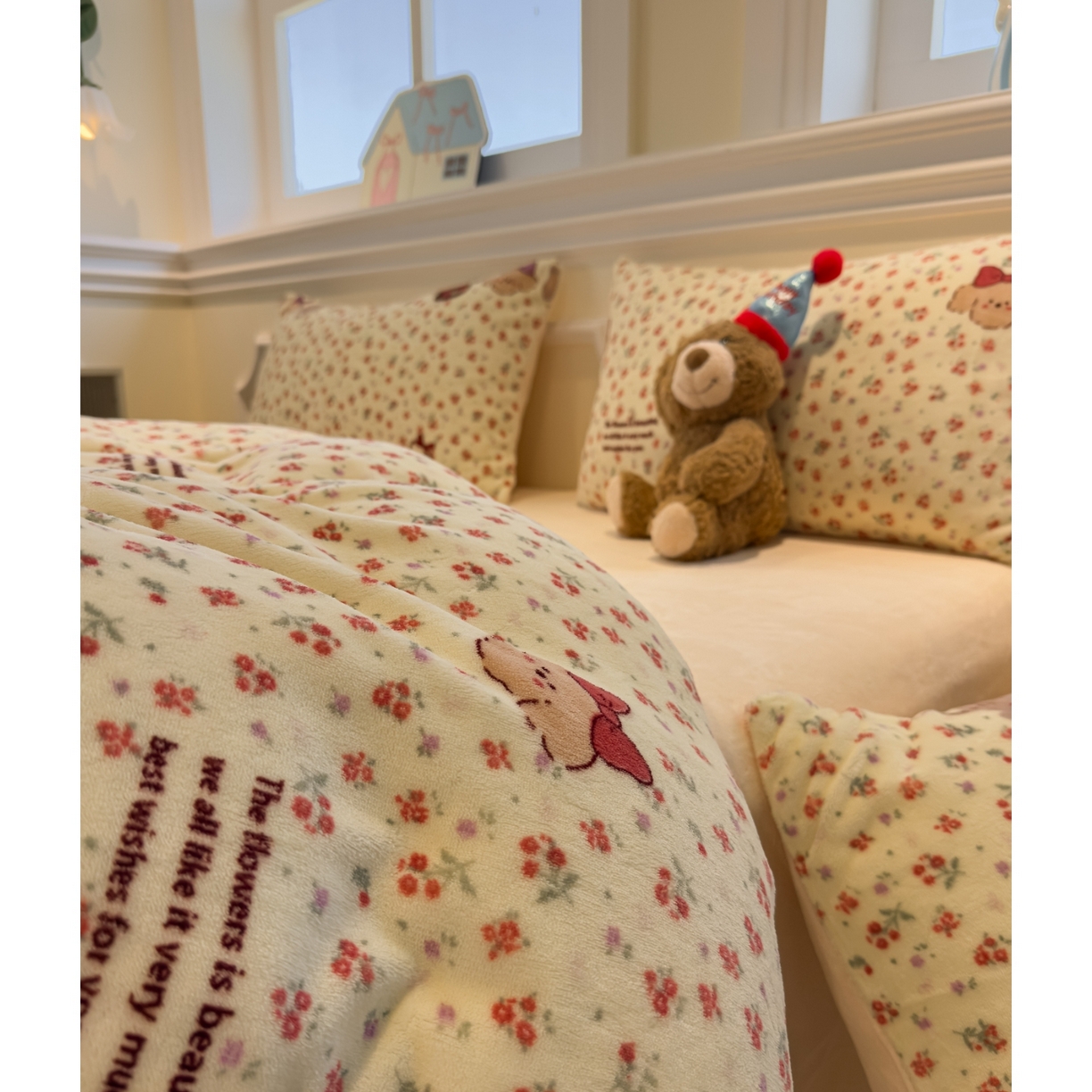 91家纺网 家纺一手货源 找家纺 yyds网供 2025新款牛奶绒四件套ins风加厚床品卡通印花三件套双面法兰绒秋冬保暖不静电 风格二 动物乐园