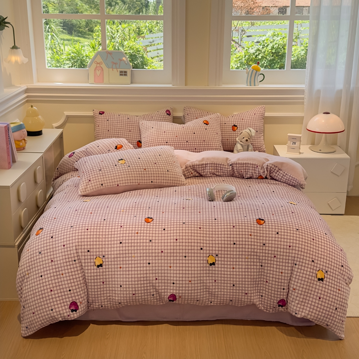 91家纺网 家纺一手货源 找家纺 （总）yyds网供 2025新款牛奶绒四件套ins风加厚床品卡通印花三件套双面法兰绒秋冬保暖不静电 风格二