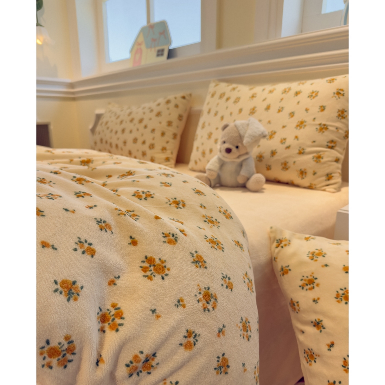 91家纺网 家纺一手货源 找家纺 yyds网供 2025新款牛奶绒四件套ins风加厚床品卡通印花三件套双面法兰绒秋冬保暖不静电 风格二 田园春兰秋菊