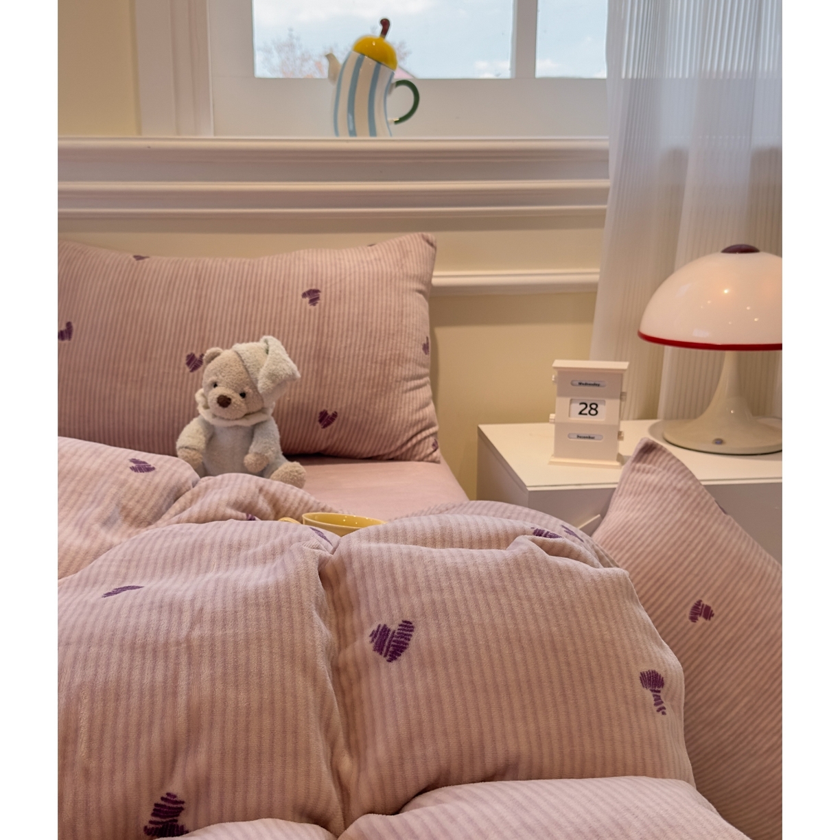 91家纺网 家纺一手货源 找家纺 yyds网供 2025新款牛奶绒四件套ins风加厚床品卡通印花三件套双面法兰绒秋冬保暖不静电 风格二 条纹爱心如愿