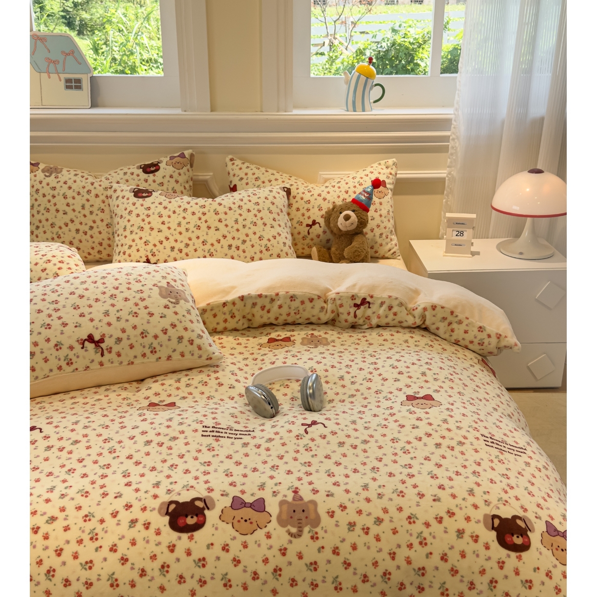 91家纺网 家纺一手货源 找家纺 yyds网供 2025新款牛奶绒四件套ins风加厚床品卡通印花三件套双面法兰绒秋冬保暖不静电 风格二 动物乐园