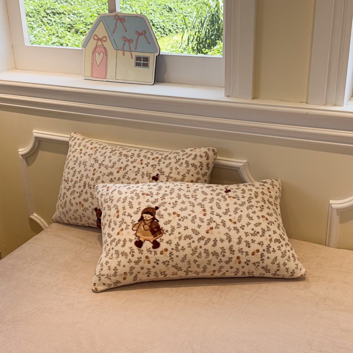 91家纺网 家纺一手货源 找家纺 yyds网供 2025新款牛奶绒四件套ins风加厚床品卡通印花三件套双面法兰绒秋冬保暖不静电 风格二 甜美花间女孩