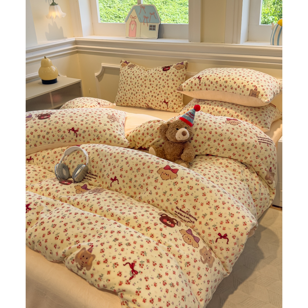 91家纺网 家纺一手货源 找家纺 yyds网供 2025新款牛奶绒四件套ins风加厚床品卡通印花三件套双面法兰绒秋冬保暖不静电 风格二 动物乐园