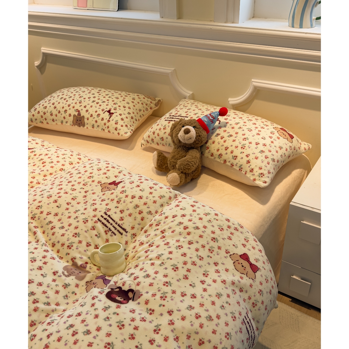 91家纺网 家纺一手货源 找家纺 yyds网供 2025新款牛奶绒四件套ins风加厚床品卡通印花三件套双面法兰绒秋冬保暖不静电 风格二 动物乐园