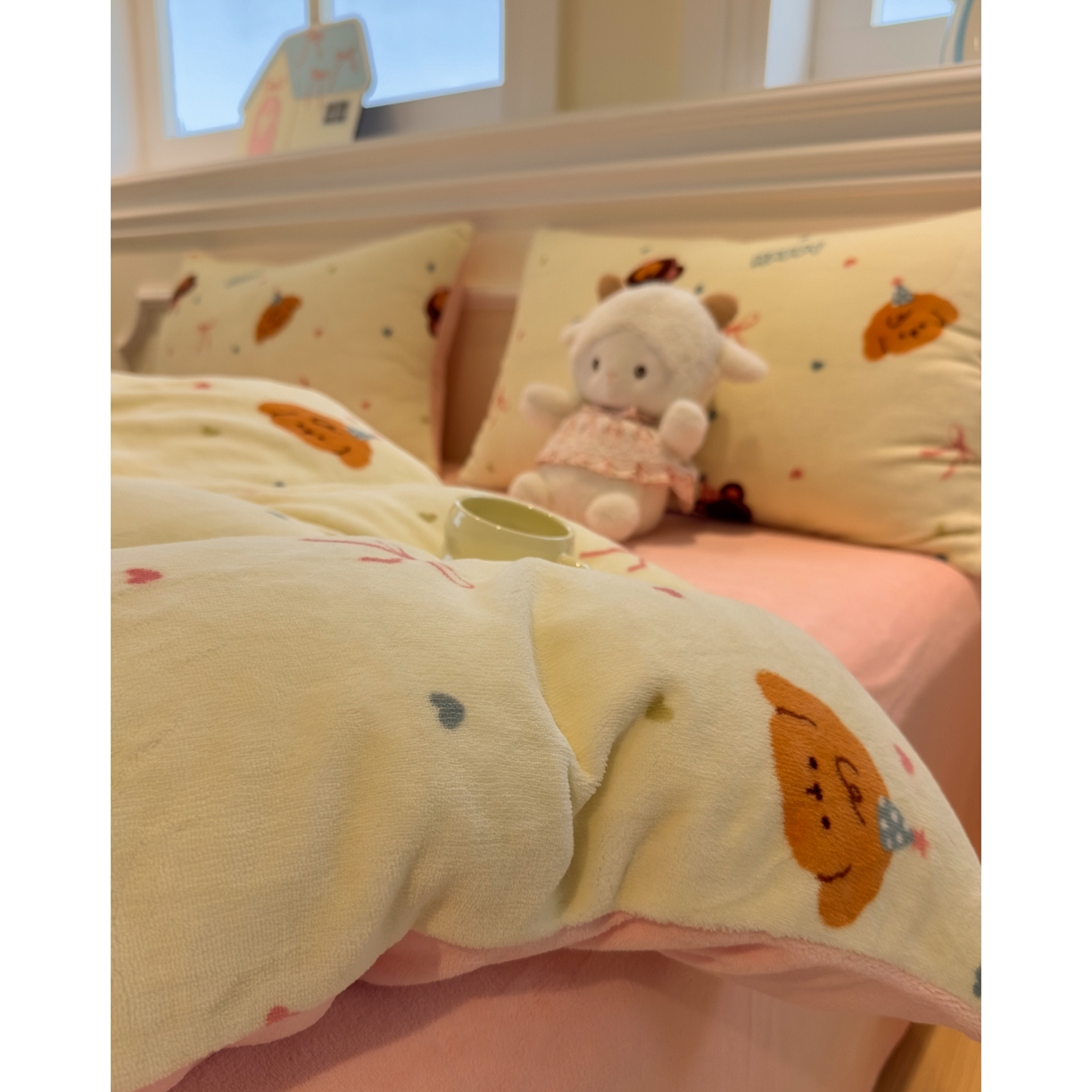 91家纺网 家纺一手货源 找家纺 yyds网供 2025新款牛奶绒四件套ins风加厚床品卡通印花三件套双面法兰绒秋冬保暖不静电 风格二 多彩缤纷美梦