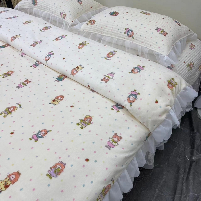 91家纺网 家纺一手货源 找家纺 禧瑞谷 2025新款冬季牛奶绒双层蕾丝花边床盖三件套床盖四件套奶糖少女