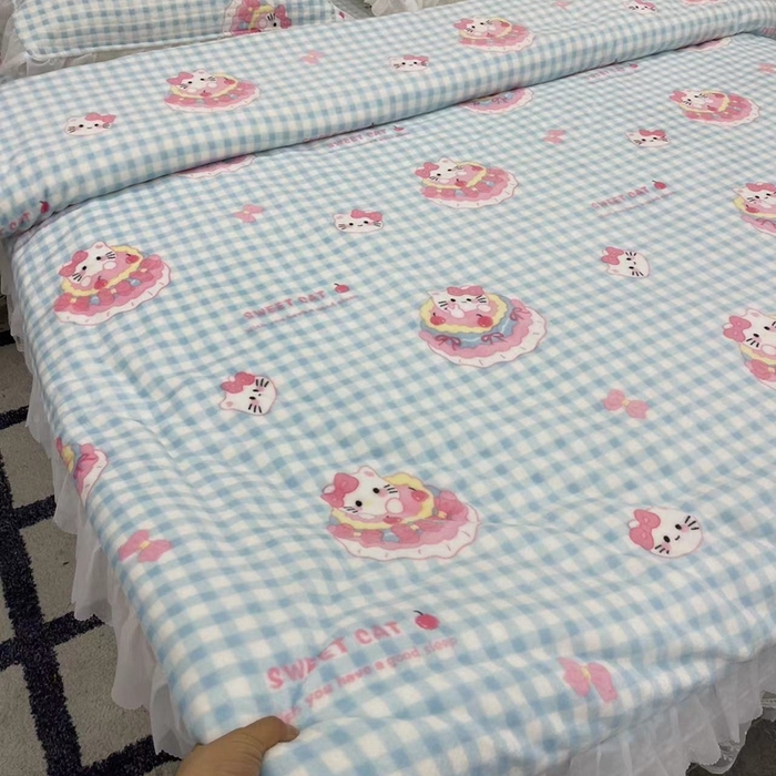 91家纺网 家纺一手货源 找家纺 禧瑞谷 2025新款冬季牛奶绒双层蕾丝花边床盖三件套床盖四件套蛋糕猫