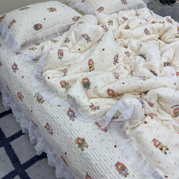 91家纺网 家纺一手货源 找家纺 禧瑞谷 2025新款冬季牛奶绒双层蕾丝花边床盖三件套床盖四件套蛋糕猫