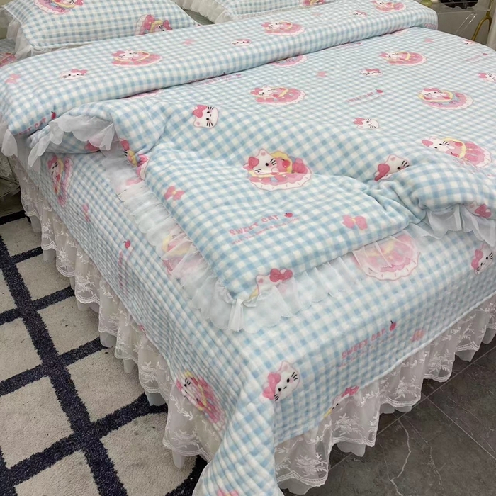 91家纺网 家纺一手货源 找家纺 禧瑞谷 2025新款冬季牛奶绒双层蕾丝花边床盖三件套床盖四件套蛋糕猫