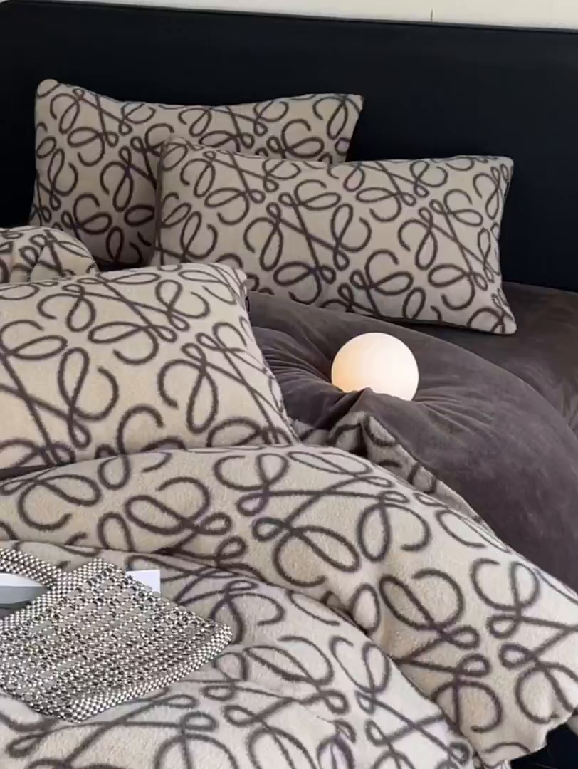 91家纺网 家纺一手货源 找家纺 （总）宜代光年 2025新款澳羊绒保暖四件套