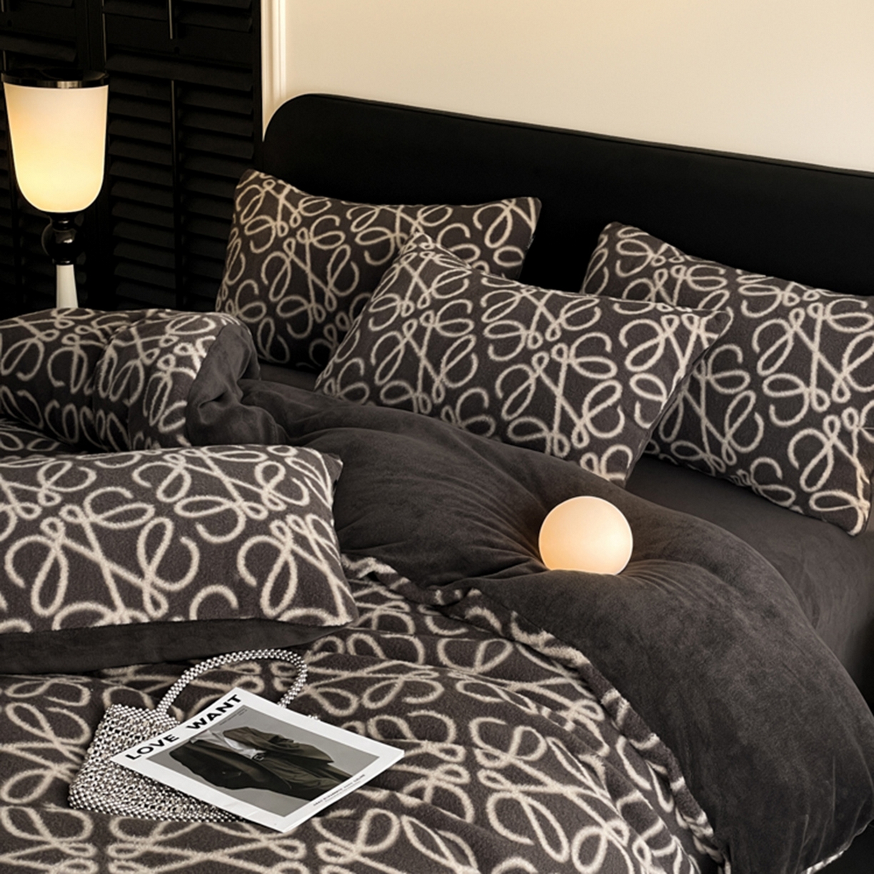 91家纺网 家纺一手货源 找家纺 宜代光年 2025新款澳羊绒保暖四件套 意威-深灰