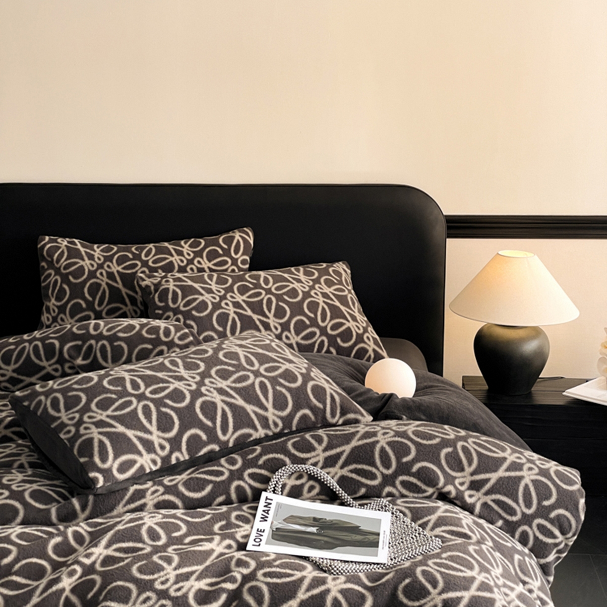 91家纺网 家纺一手货源 找家纺 宜代光年 2025新款澳羊绒保暖四件套 意威-深灰