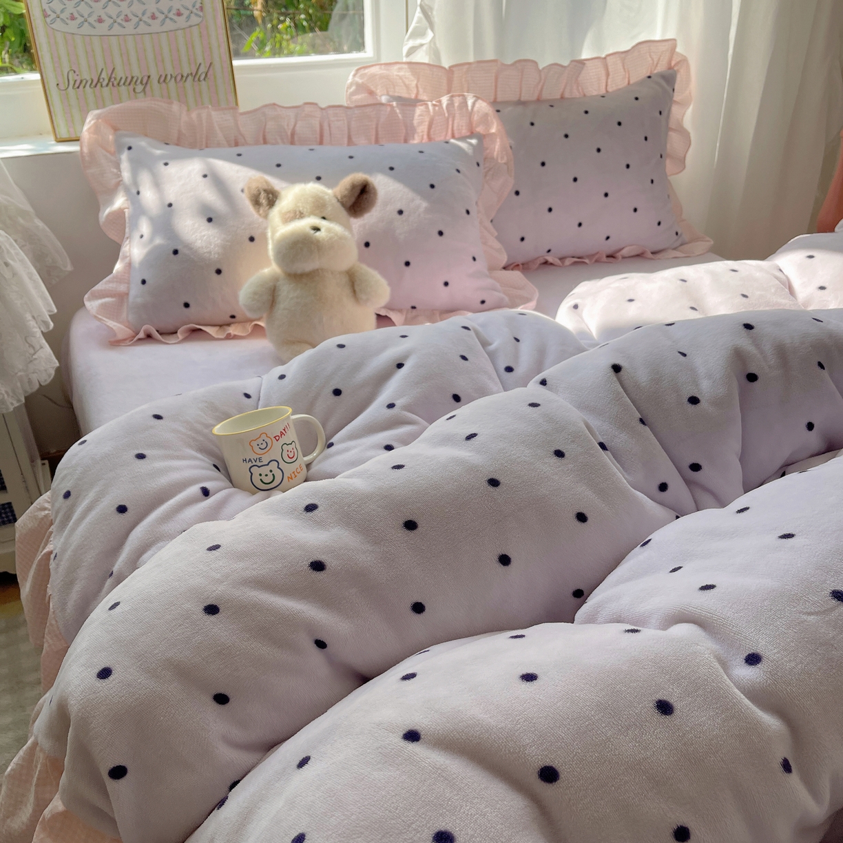 91家纺网 家纺一手货源 找家纺 丽涵家纺 2025秋冬新品韩系牛奶绒波点小格子花边四件套 奶油波点-香芋紫