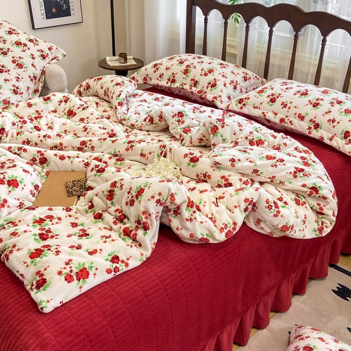 91家纺网 家纺一手货源 找家纺 （总）一比一家纺 2025新款亲肤舒适双面牛奶绒床盖款四件套