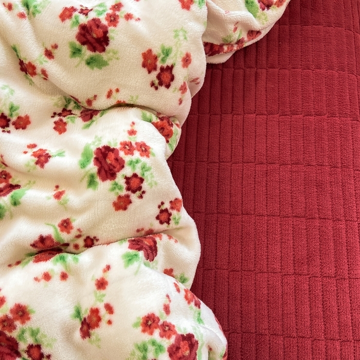 91家纺网 家纺一手货源 找家纺 （总）一比一家纺 2025新款亲肤舒适双面牛奶绒床盖款四件套