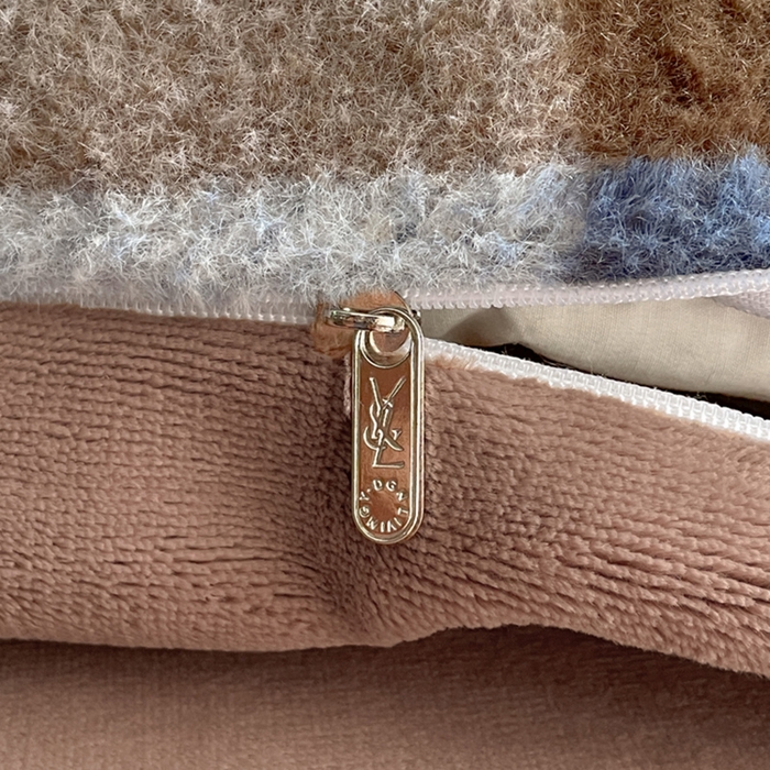 91家纺网 家纺一手货源 找家纺 宜代光年 2025新款澳羊绒保暖四件套 咖啡白格