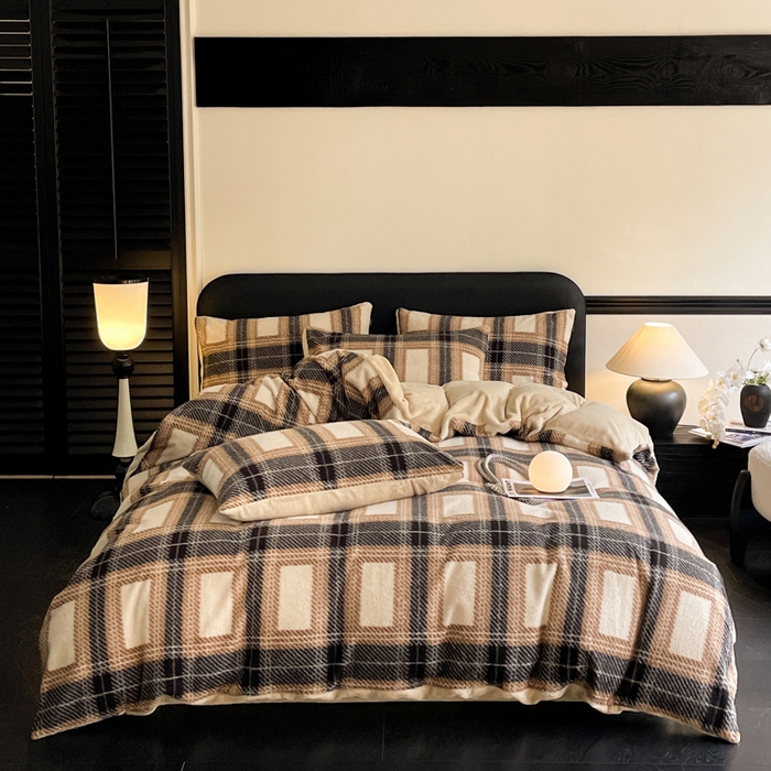 91家纺网 家纺一手货源 找家纺 宜代光年 2025新款澳羊绒保暖四件套 美拉德灰棕格