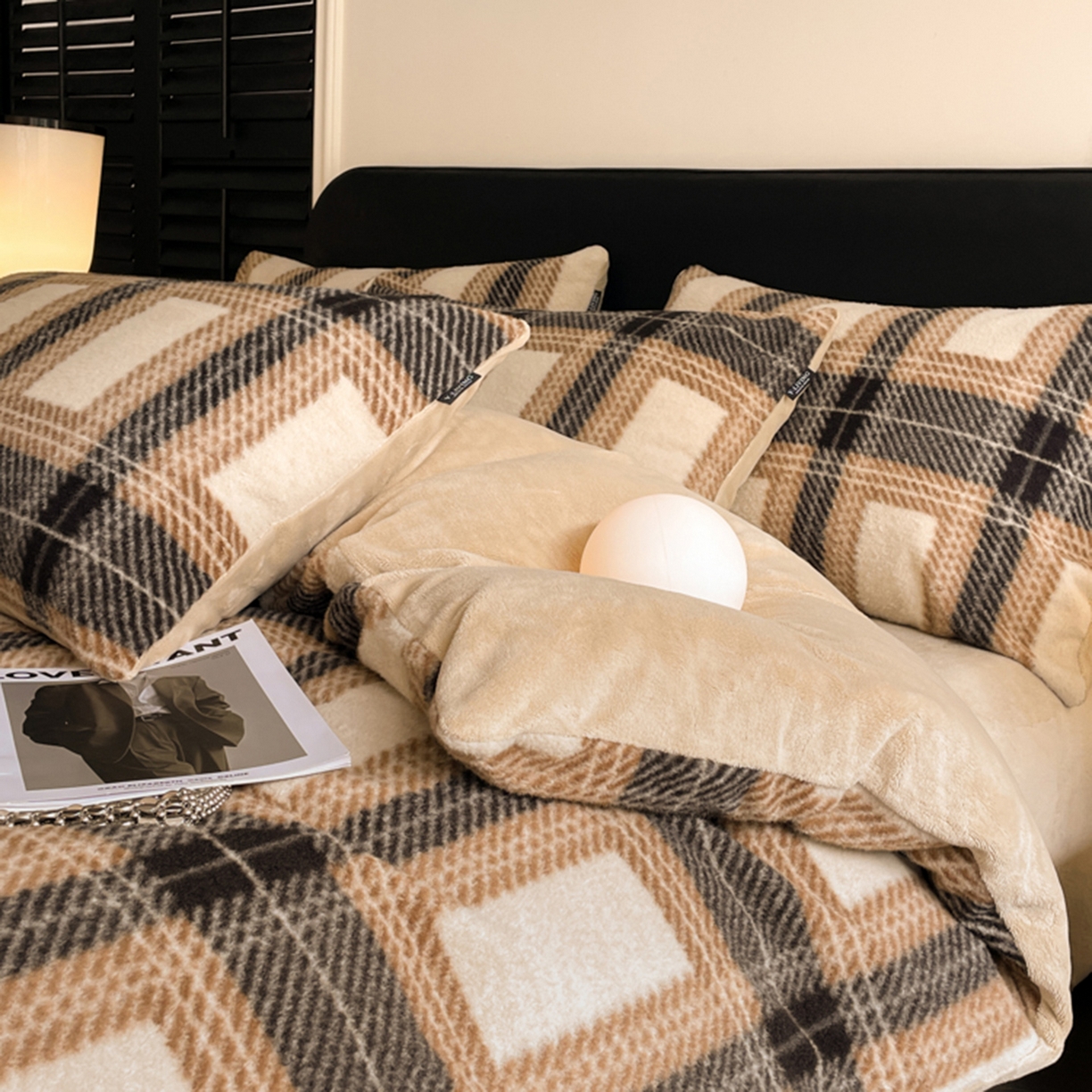 91家纺网 家纺一手货源 找家纺 宜代光年 2025新款澳羊绒保暖四件套 美拉德灰棕格