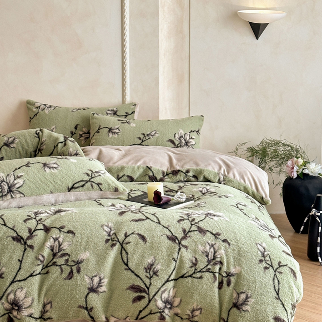 91家纺网 家纺一手货源 找家纺 宜代光年 2025新款澳羊绒保暖四件套 青枝玉兰