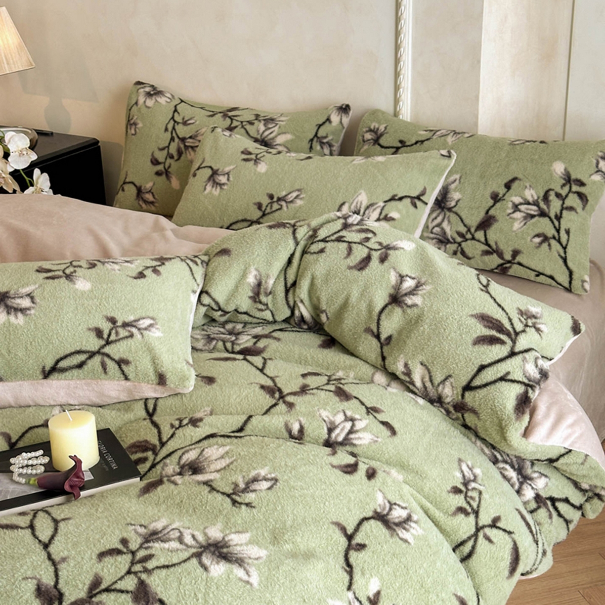 91家纺网 家纺一手货源 找家纺 宜代光年 2025新款澳羊绒保暖四件套 青枝玉兰