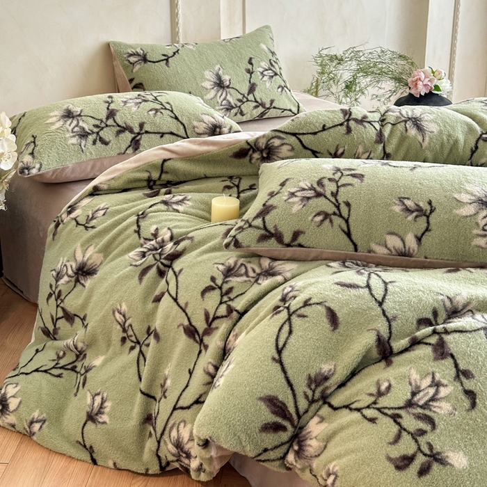 91家纺网 家纺一手货源 找家纺 宜代光年 2025新款澳羊绒保暖四件套 青枝玉兰