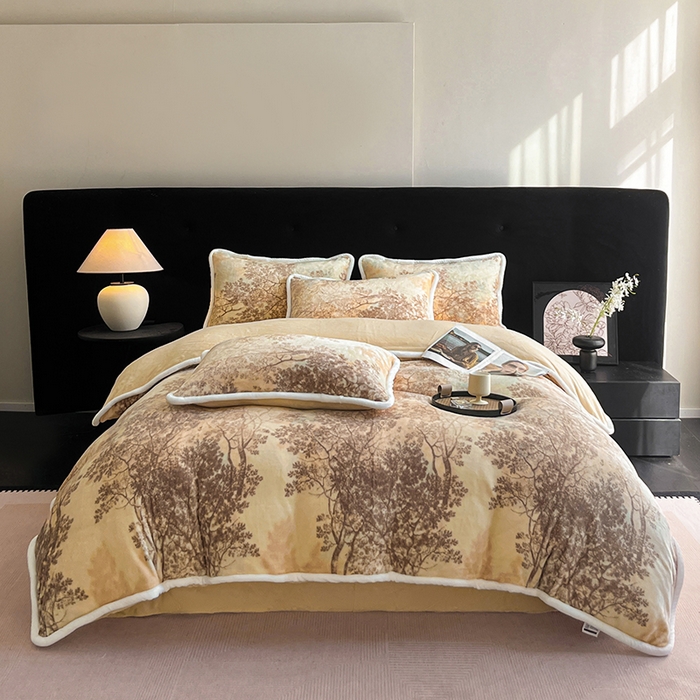 91家纺网 家纺一手货源 找家纺 诺梵2025新款牛8斤奶绒印花包边四件套草木鸣