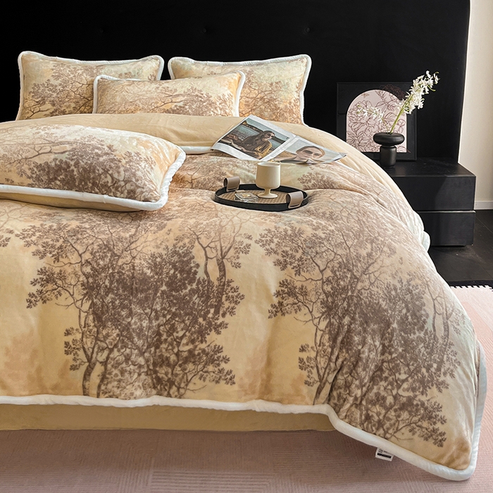 91家纺网 家纺一手货源 找家纺 诺梵2025新款牛8斤奶绒印花包边四件套草木鸣