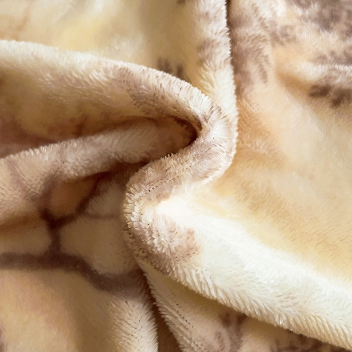 91家纺网 家纺一手货源 找家纺 诺梵2025新款牛8斤奶绒印花包边四件套草木鸣