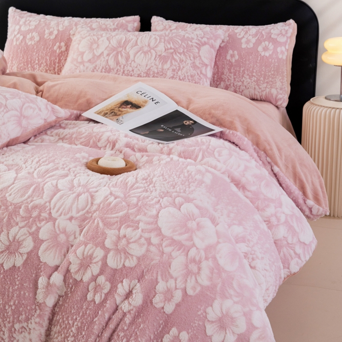 诺梵家纺 2025新款立体兔毛烂花四件套 伊莎-粉