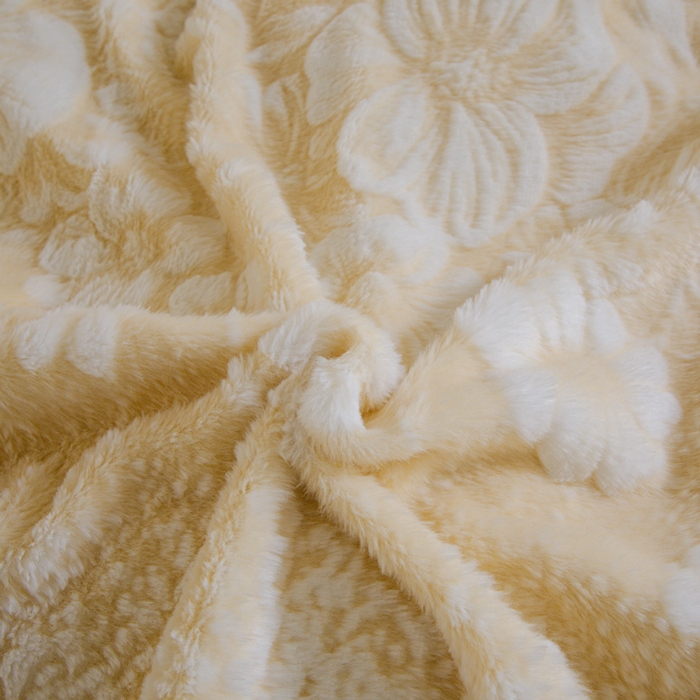 91家纺网 家纺一手货源 找家纺 诺梵家纺 2025新款立体兔毛烂花四件套 伊莎-黄