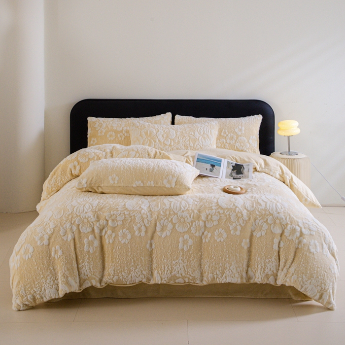 91家纺网 家纺一手货源 找家纺 诺梵家纺 2025新款立体兔毛烂花四件套 伊莎-黄