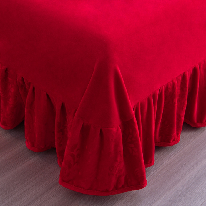 91家纺网 家纺一手货源 找家纺 星窝 2025新款高克重直播爆款纯色欧式雕花绒牛奶绒四件套 富贵花开红