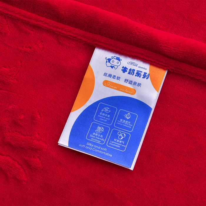 91家纺网 家纺一手货源 找家纺 星窝 2025新款高克重直播爆款纯色欧式雕花绒牛奶绒四件套 富贵花开红