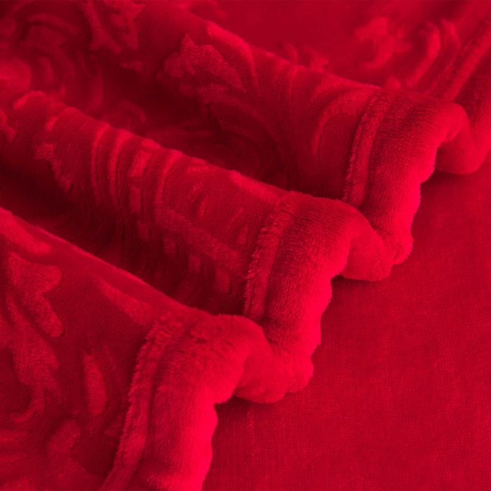 91家纺网 家纺一手货源 找家纺 星窝 2025新款高克重直播爆款纯色欧式雕花绒牛奶绒四件套 富贵花开红